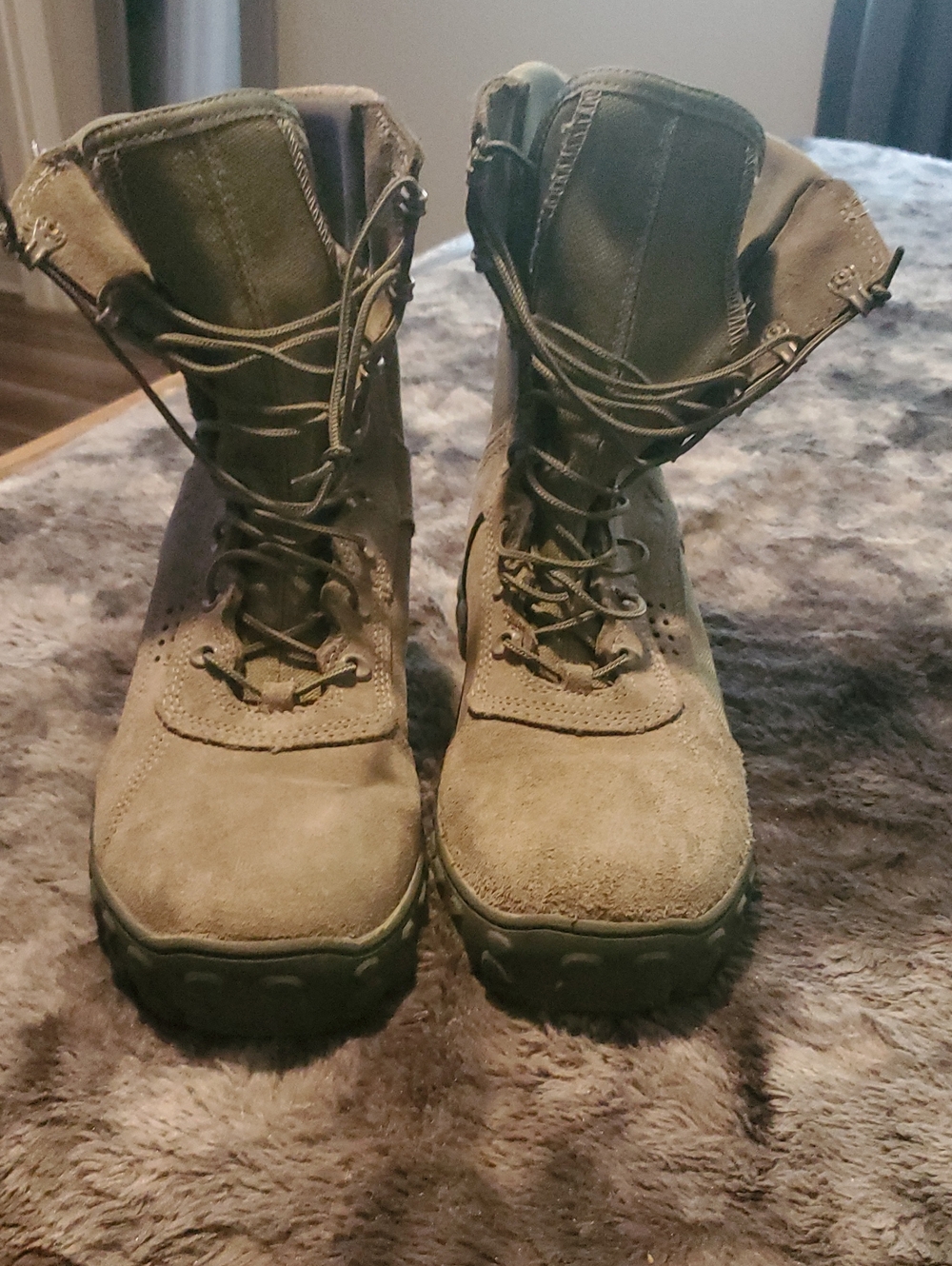 Rocky Boot's